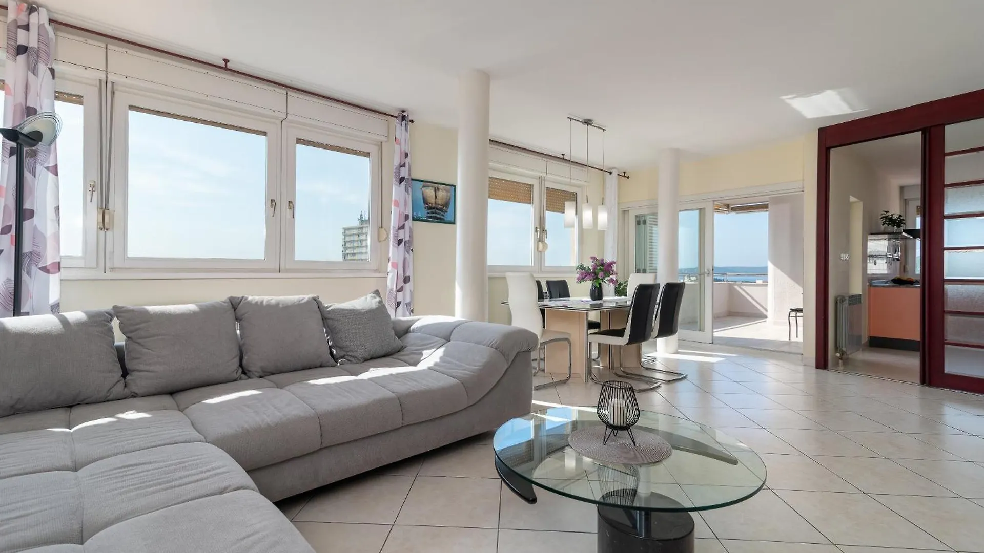 Luxury Apartment Overlooking The City Split
