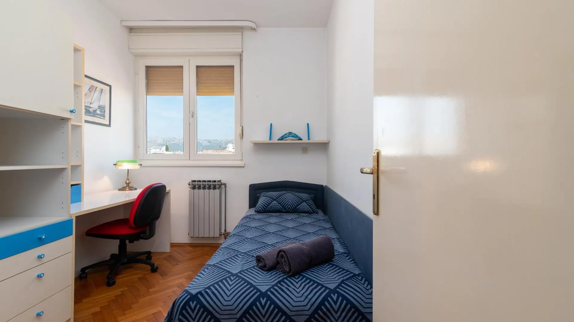 Luxury Apartment Overlooking The City Split 0*,